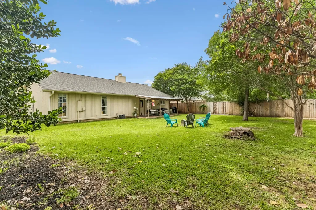 10504 Wagon Gap Drive Austin TX 78750