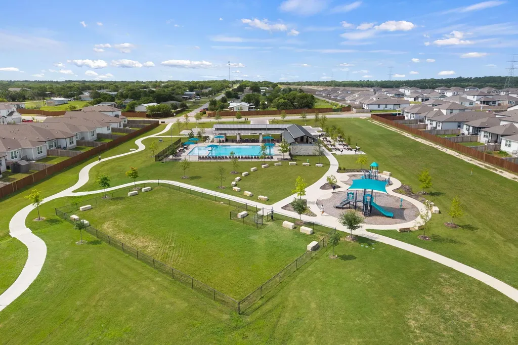6907 Short Run Lane Buda TX 78610