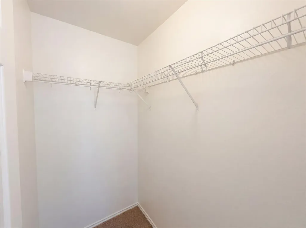 506 Gettysburg Loop Elgin TX 78621