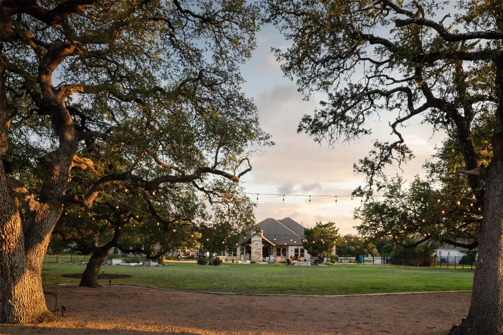 893 Blue Ridge Drive Dripping Springs TX 78620
