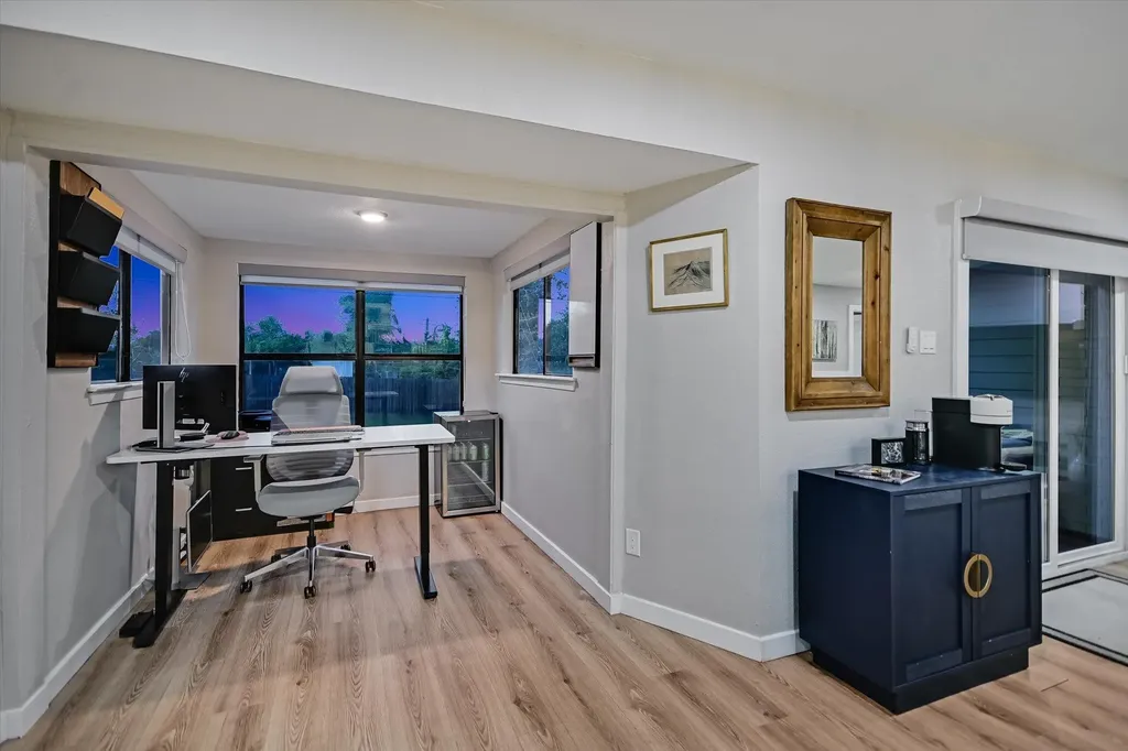 1006 Hollybluff Street Austin TX 78753