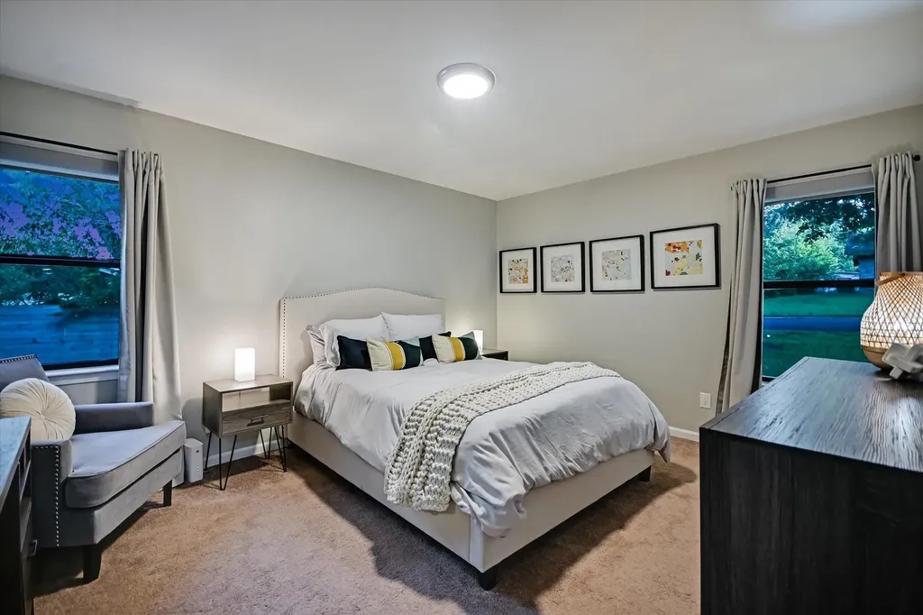 1006 Hollybluff Street Austin TX 78753