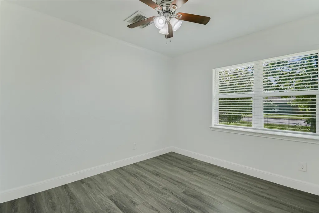 12504 Limerick Avenue Austin TX 78727