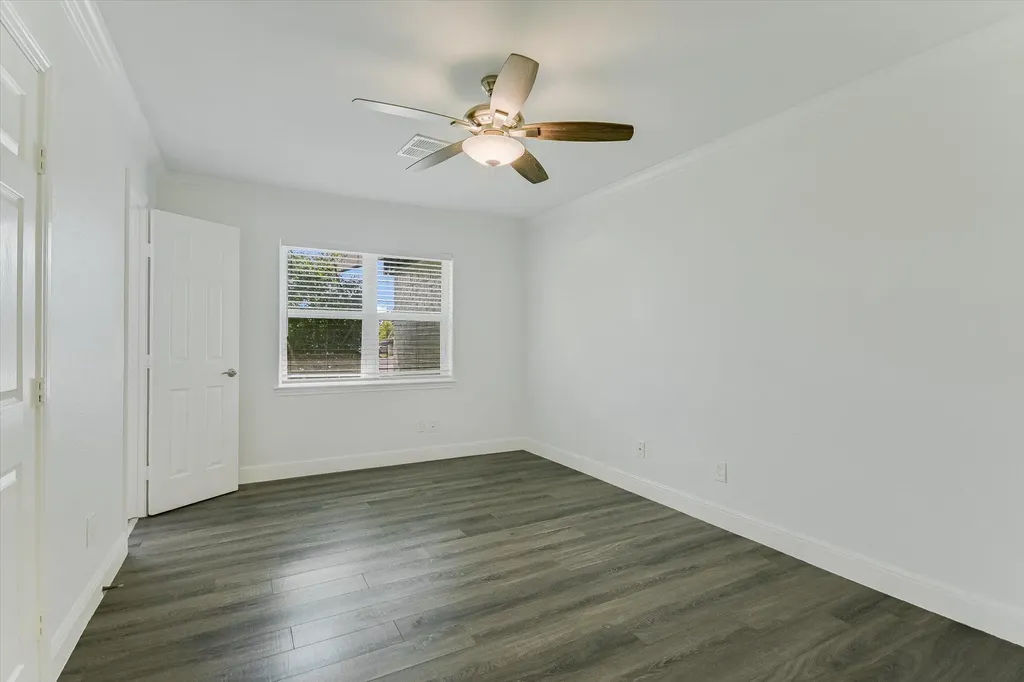12504 Limerick Avenue Austin TX 78727