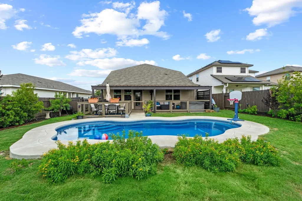 19201 Kimberlite Drive Pflugerville TX 78660