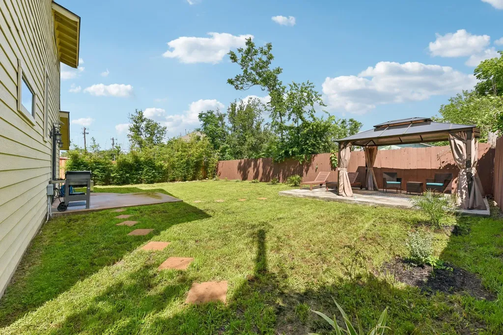 1185 Springdale Road Austin TX 78721