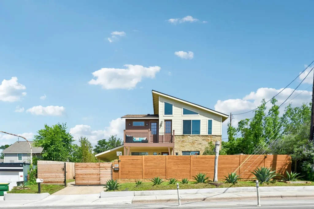 1185 Springdale Road Austin TX 78721