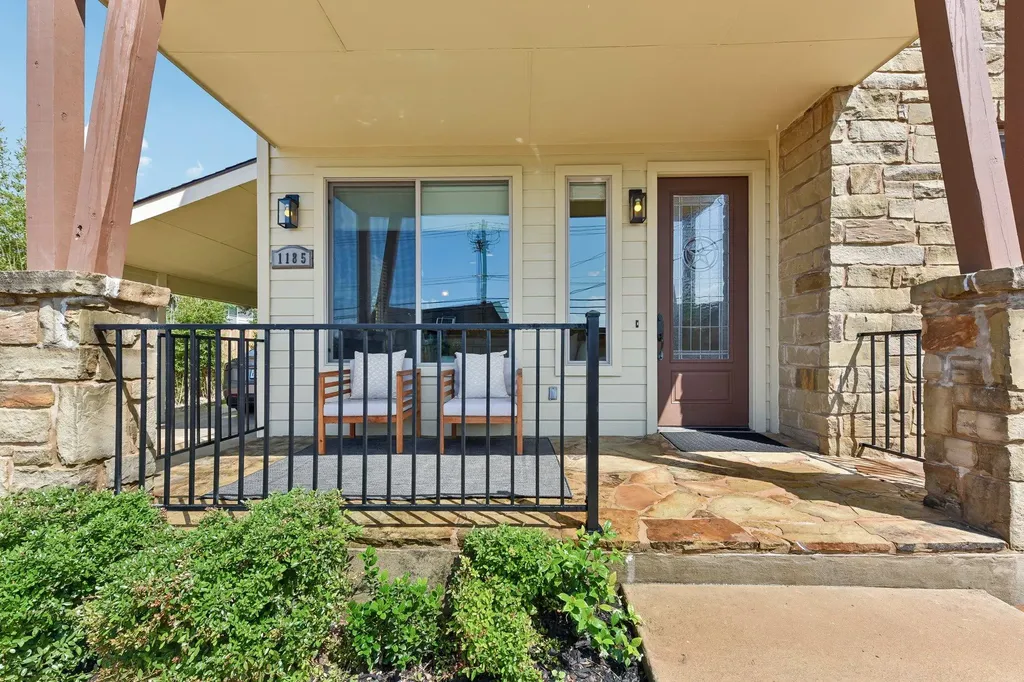 1185 Springdale Road Austin TX 78721