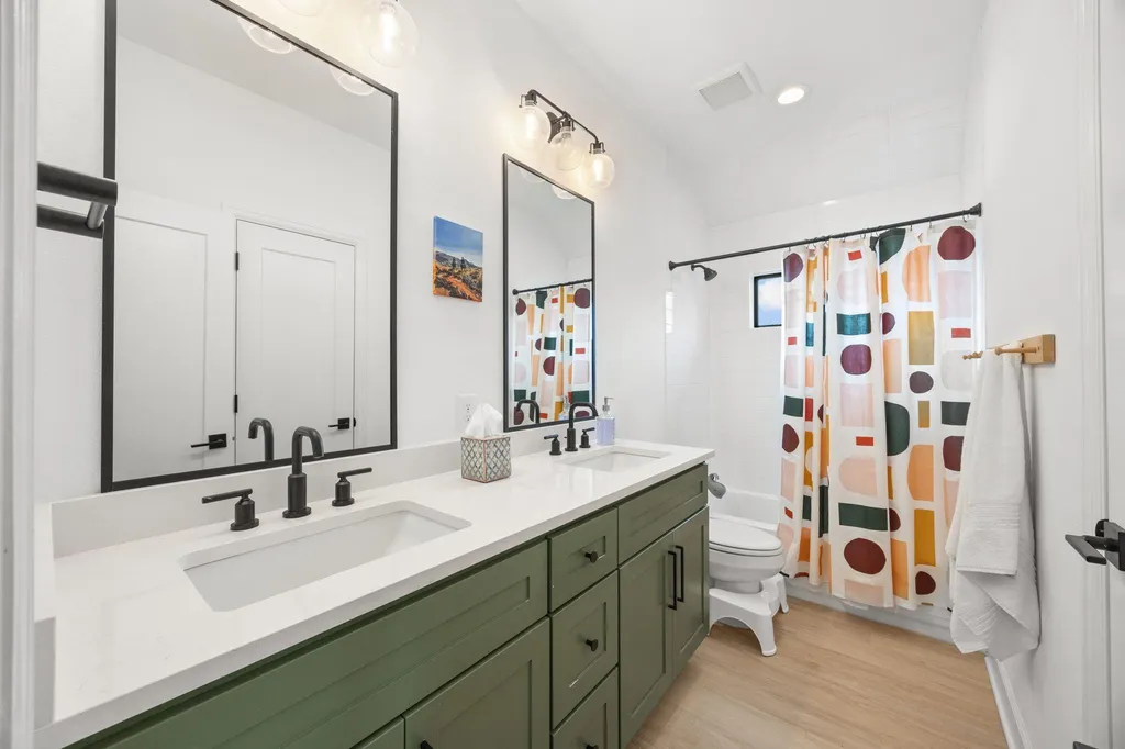 5317 Mccandless Street Austin TX 78756