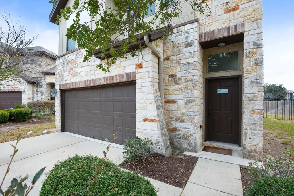 9940 Milla Circle Austin TX 78748