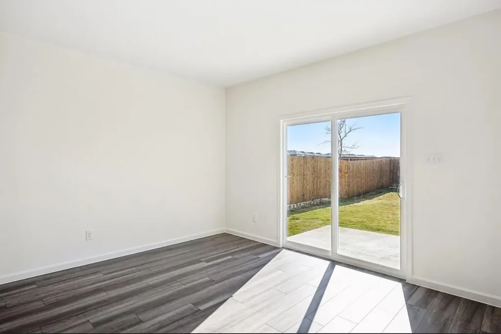 14613 Sage Bloom Lane Elgin TX 78621