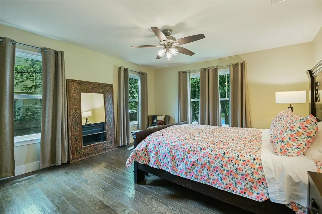 605 Deep Eddy Avenue Austin TX 78703
