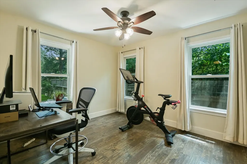 605 Deep Eddy Avenue Austin TX 78703