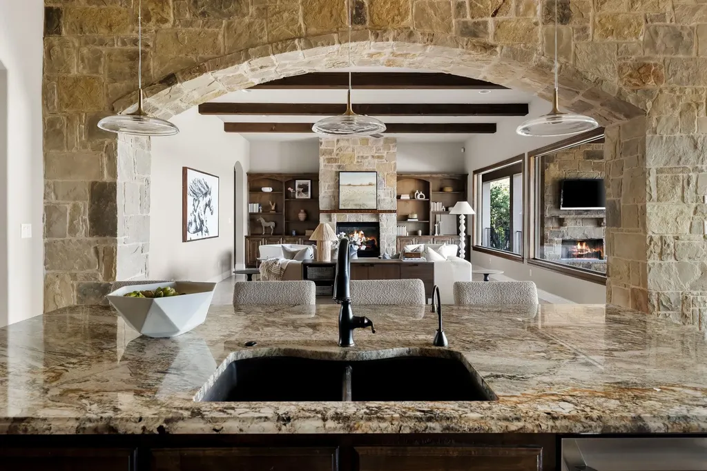 8145 Lake Mountain Lane Leander TX 78641