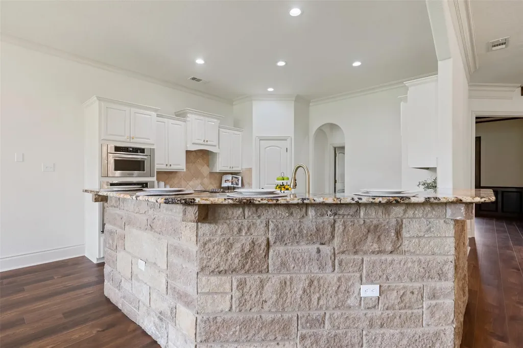 4350 Royal Street Salado TX 76571