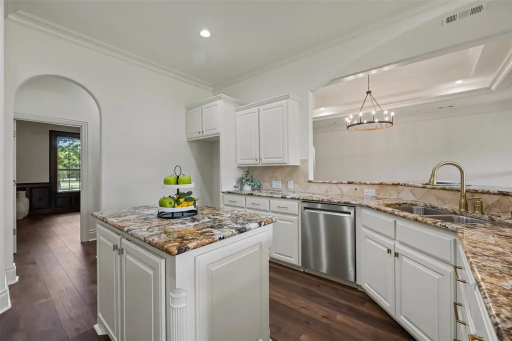 4350 Royal Street Salado TX 76571