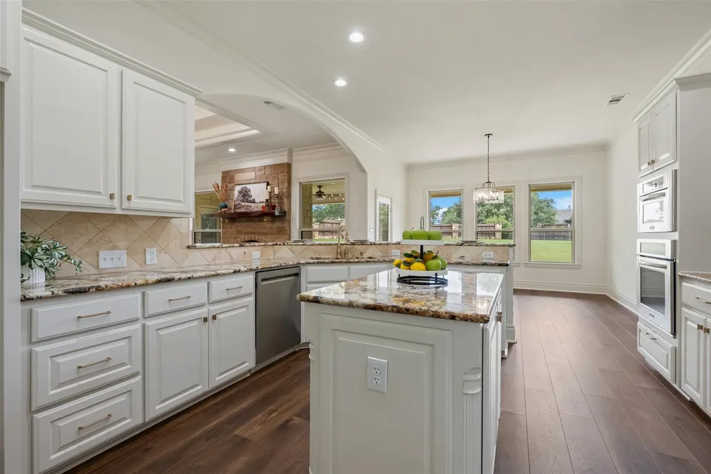 4350 Royal Street Salado TX 76571