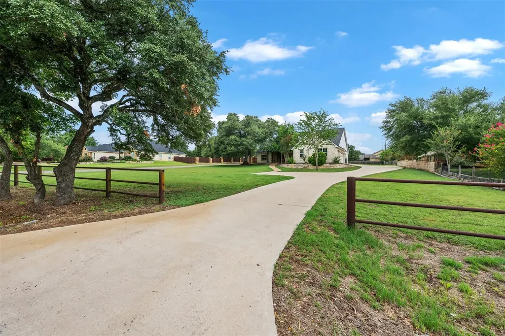 4350 Royal Street Salado TX 76571