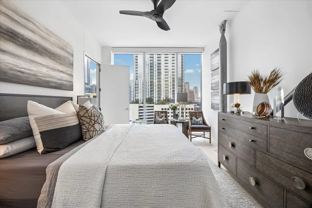 301 West Avenue Austin TX 78701