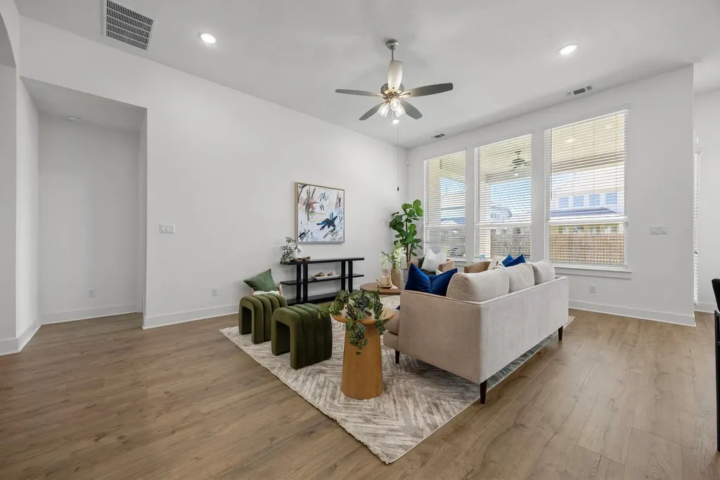 1332 Golden Celebration Bend Leander TX 78641