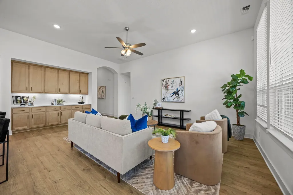 1332 Golden Celebration Bend Leander TX 78641