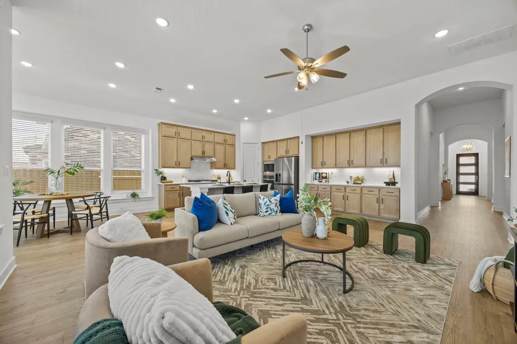 1332 Golden Celebration Bend Leander TX 78641
