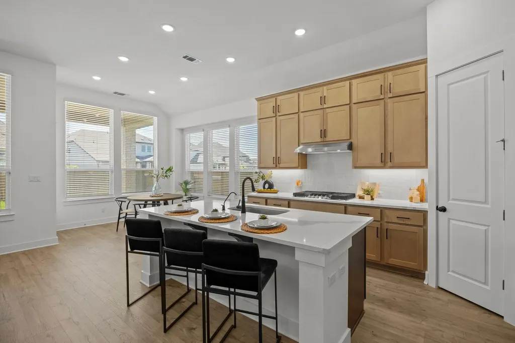 1332 Golden Celebration Bend Leander TX 78641