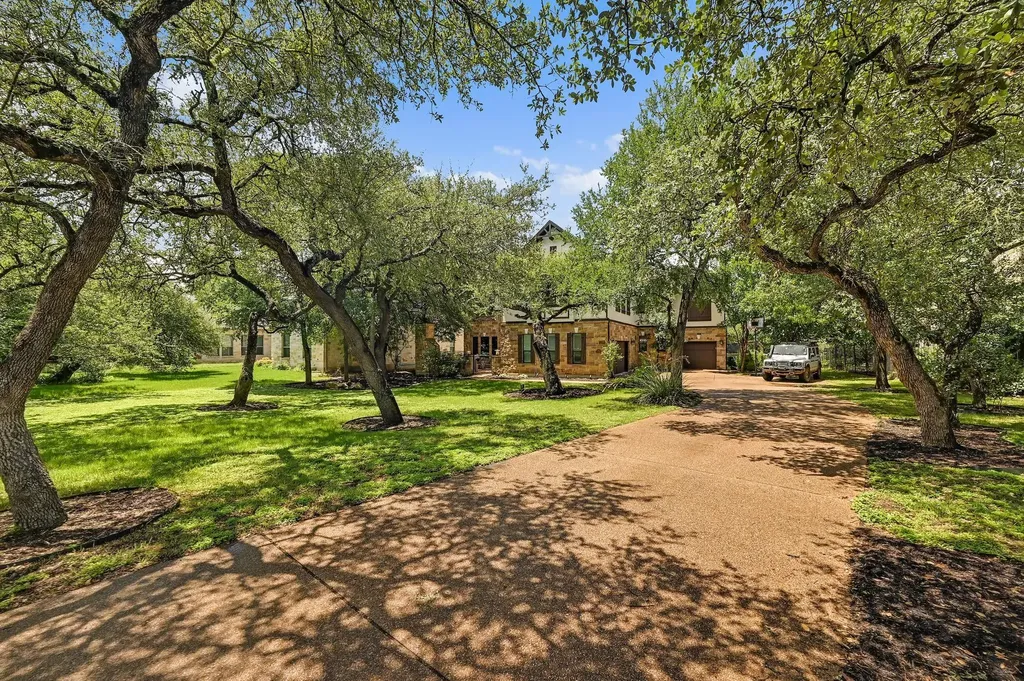 7805 Bettis Trophy Drive Austin TX 78739