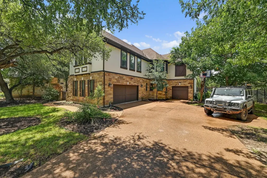 7805 Bettis Trophy Drive Austin TX 78739
