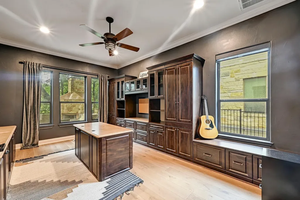 7805 Bettis Trophy Drive Austin TX 78739