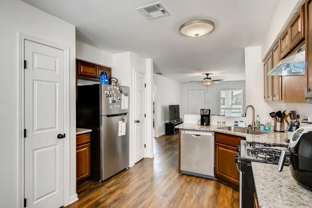 312 W William Cannon Drive Austin TX 78745