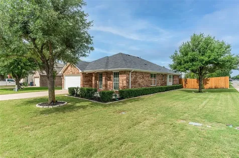 129 Aguilar Drive Hutto TX 78634