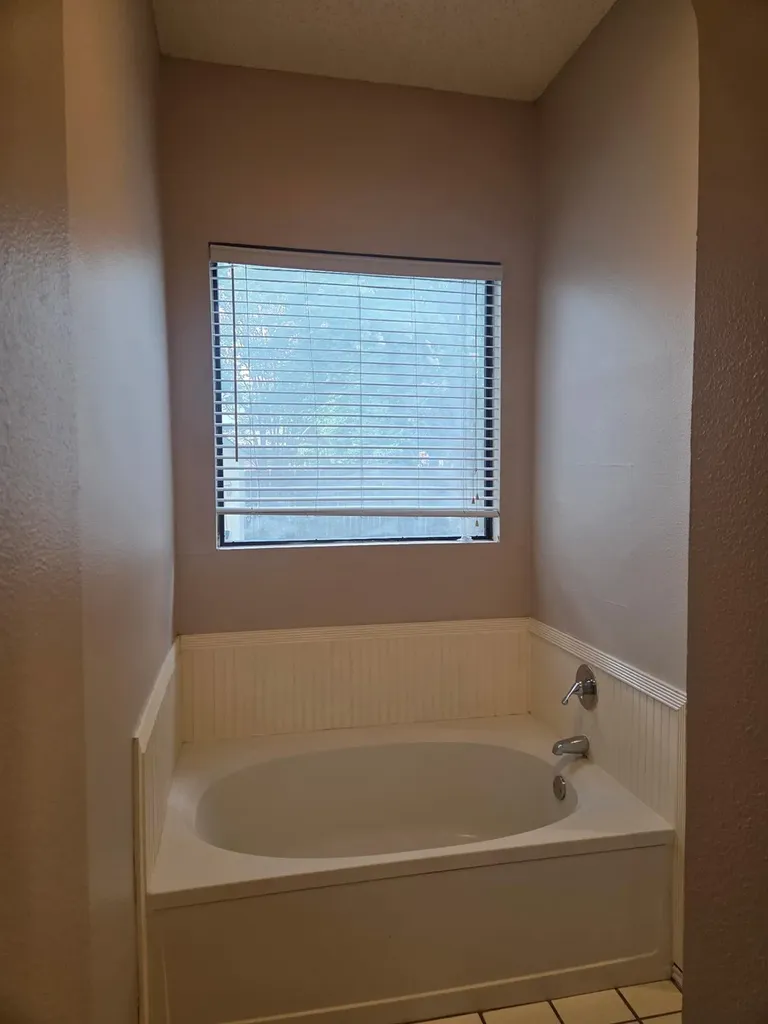 3215 Tree Grove Drive San Antonio TX 78247