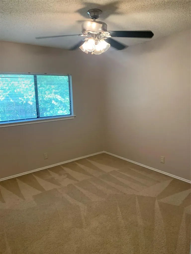 3215 Tree Grove Drive San Antonio TX 78247