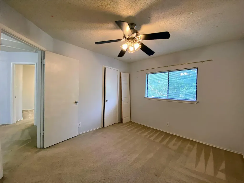 3215 Tree Grove Drive San Antonio TX 78247