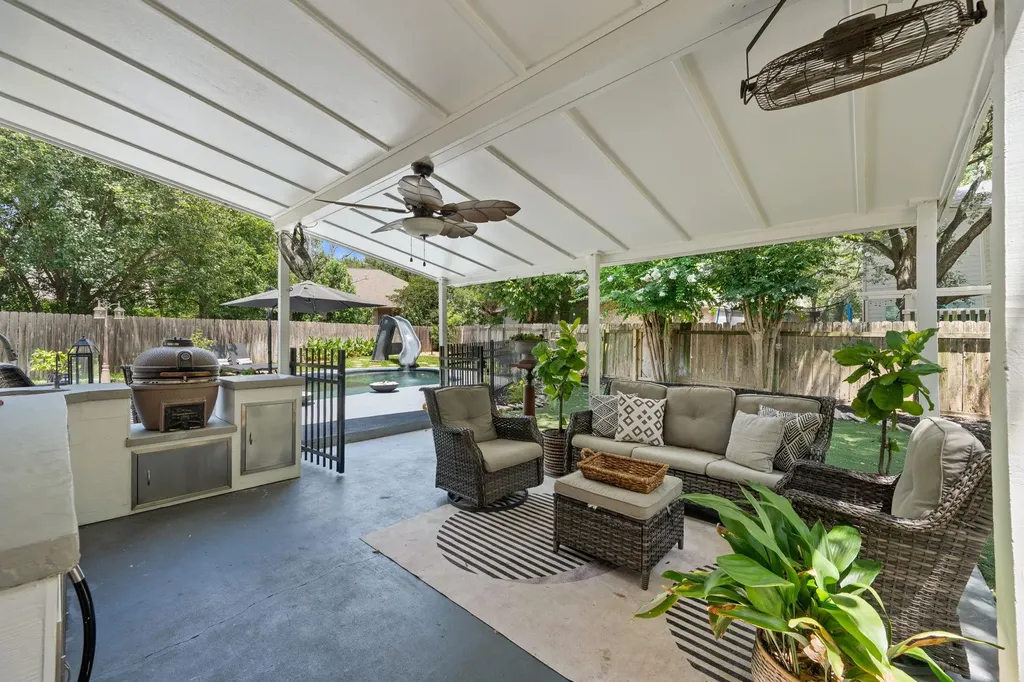 3923 Grayling Lane Round Rock TX 78681