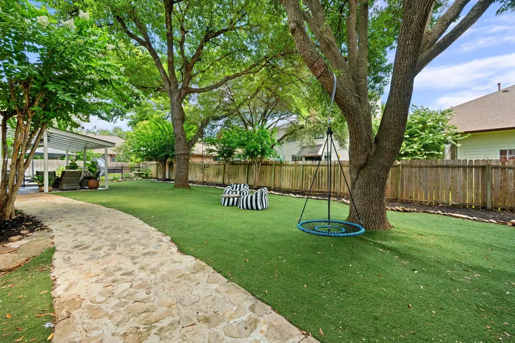 3923 Grayling Lane Round Rock TX 78681