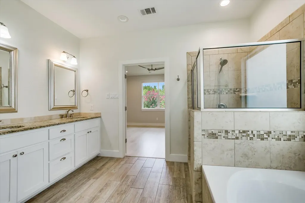 416 Hi Circle W Horseshoe Bay TX 78657