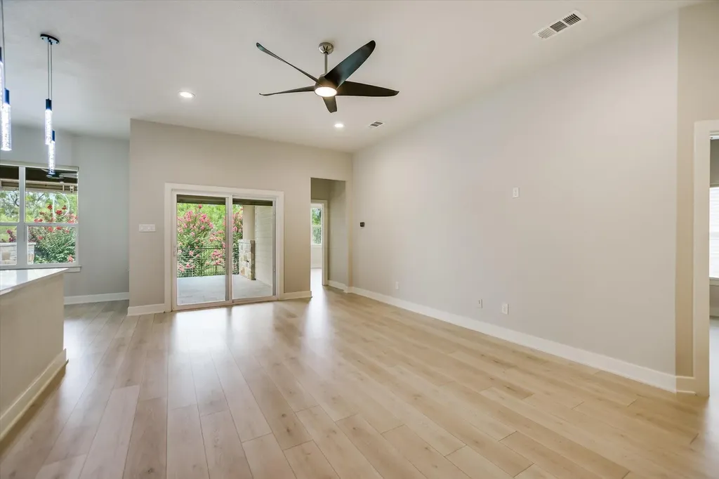 416 Hi Circle W Horseshoe Bay TX 78657