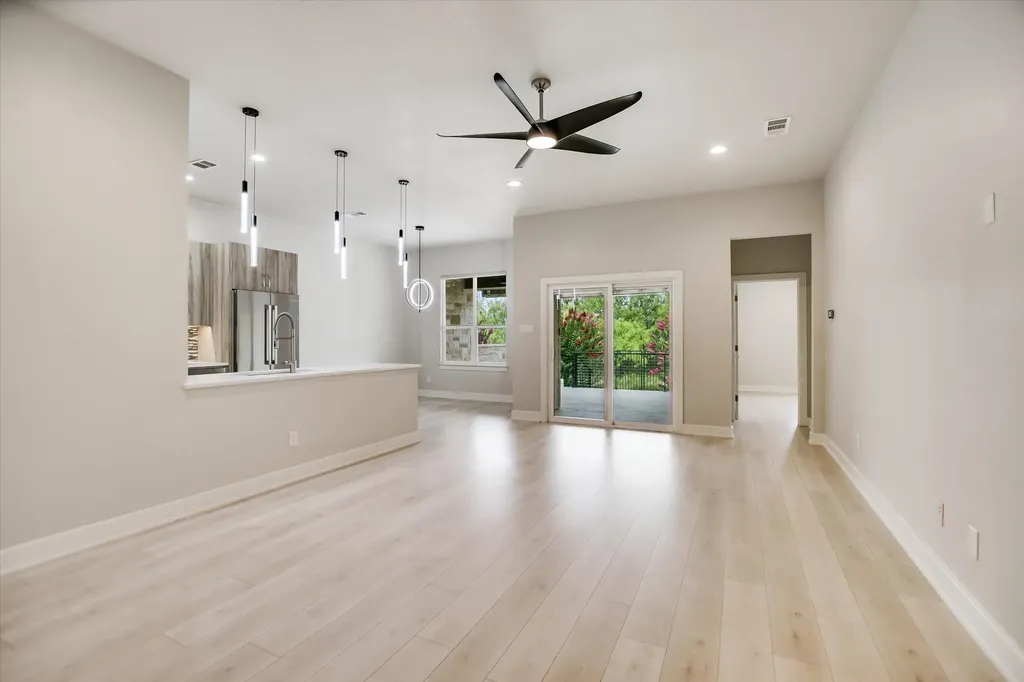416 Hi Circle W Horseshoe Bay TX 78657