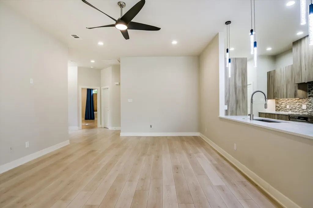 416 Hi Circle W Horseshoe Bay TX 78657