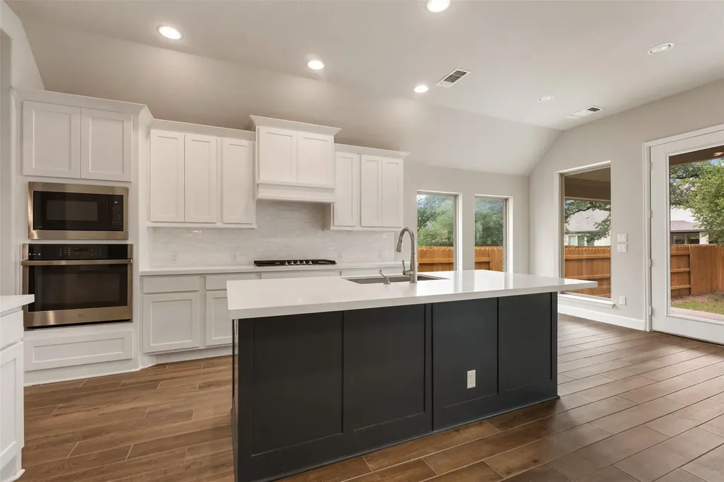 104 Anejo Bluff Court Georgetown TX 78628