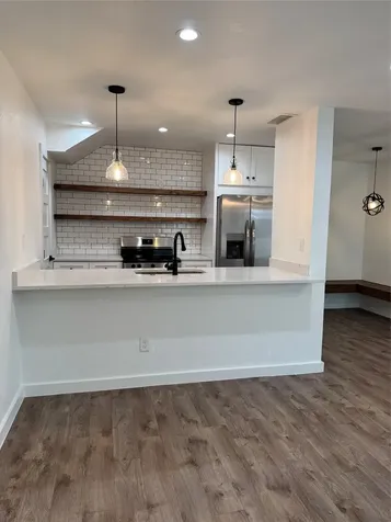 2124 Burton Drive Austin TX 78741