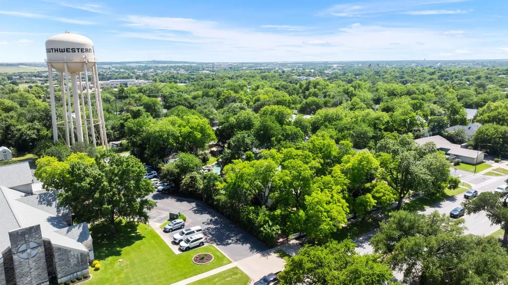 1310 E University Avenue Georgetown TX 78626