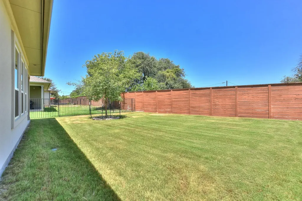 116 Monterey Oak Trail Georgetown TX 78628