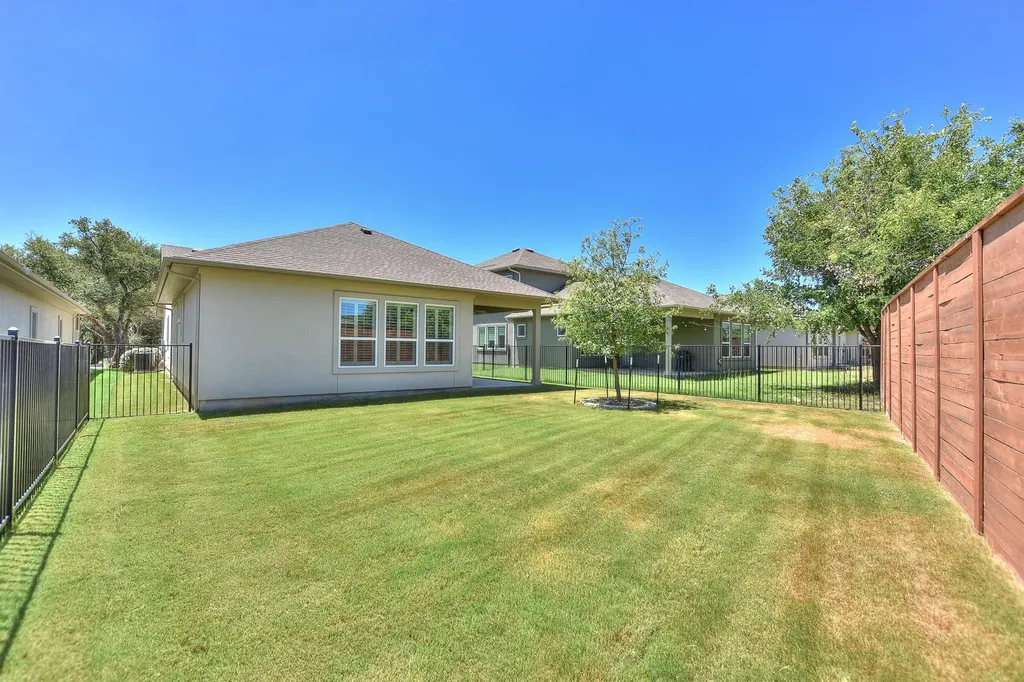 116 Monterey Oak Trail Georgetown TX 78628