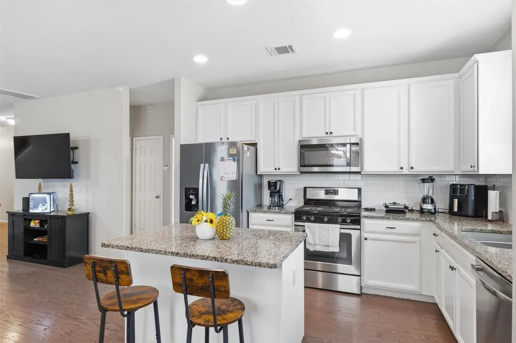 212 Russet Trail Georgetown TX 78628