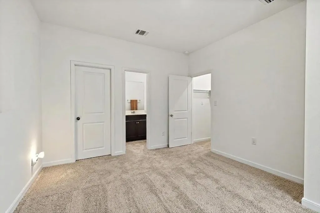 13608 Buckalew Street Elgin TX 78621