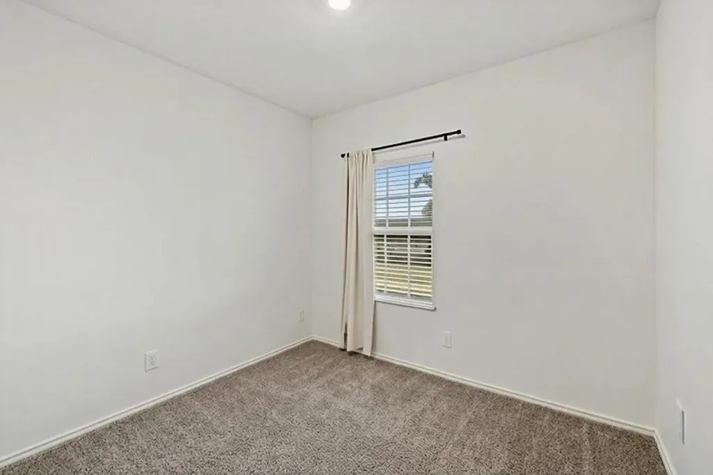 13608 Buckalew Street Elgin TX 78621