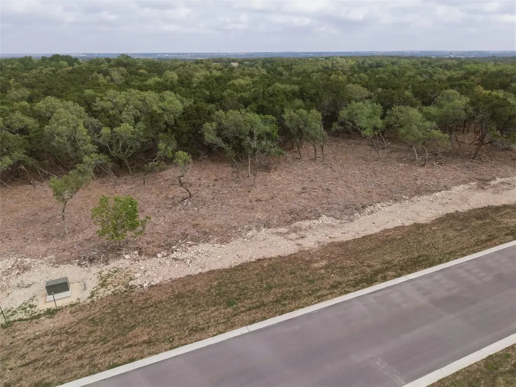 Na #4 Spoonts Lane Liberty Hill TX 78642